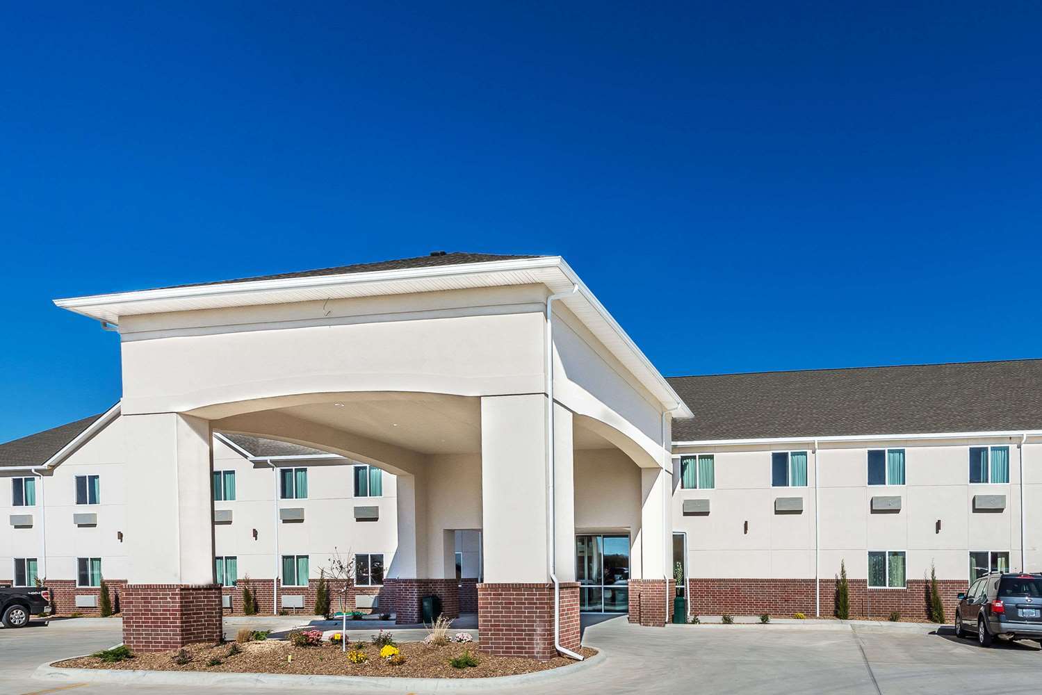 Days Inn & Suites By Wyndham El Dorado Экстерьер фото